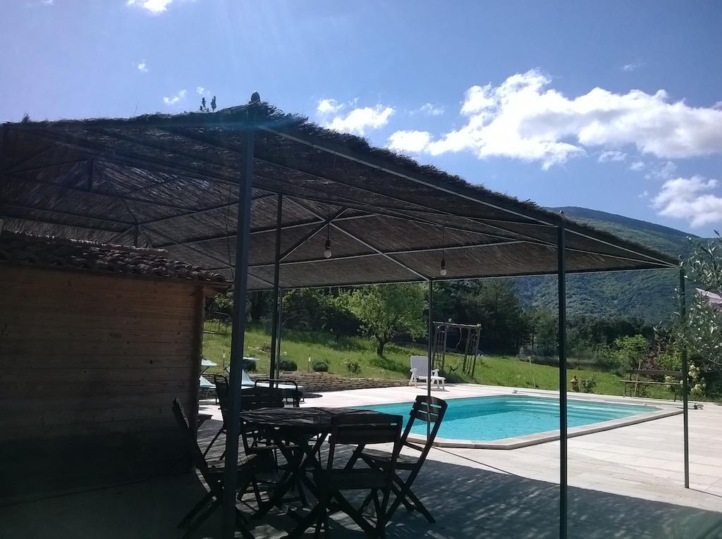 Gîte Bois-Mariage Mollans-sur-Ouvèze Cameră foto